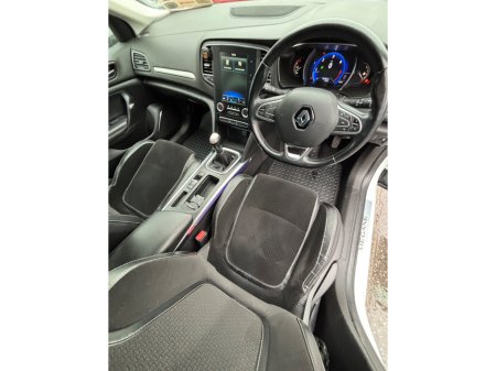 2017 Renault Megane 1.6 dCi 130 SIGNATURE €9,250 thumbnail