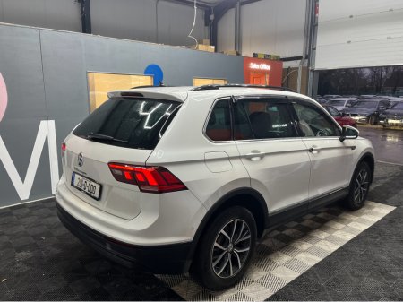 2020 Volkswagen Tiguan €27950! 2020 VOLKSWAGEN TIGUAN TDI 4MOTION CONFORT LINE 2.0 AUTOMATIC / CRUISE CONTROL / 360° PARKING CAMERA / APPLE CARPLAY AND MORE €27,950 thumbnail