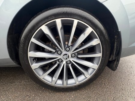 2019 Skoda Superb L&K 2.0tdi 150HP *Huge Spec* €24,950 thumbnail