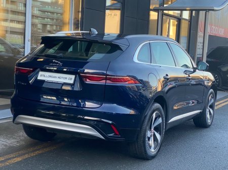 2021 Jaguar F-Pace 2.0d SE Auto AWD €42,900 thumbnail