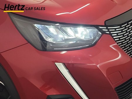 2023 Peugeot 2008 - thumbnail 7