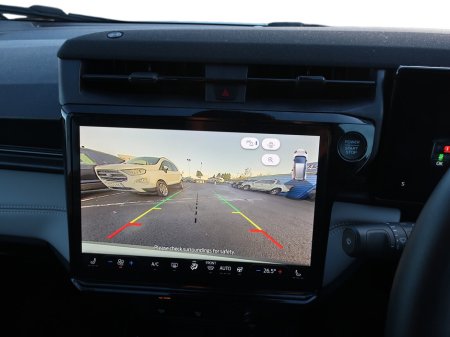 2025 Ford Puma EV 53KWH 168PS Premium €31,995 thumbnail