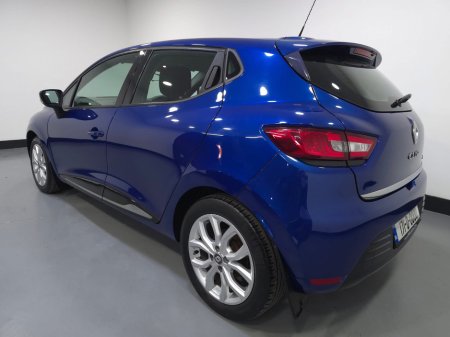 2017 Renault Clio  €10,950 thumbnail