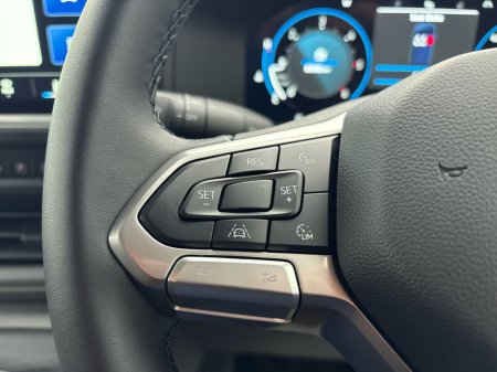 2026 Volkswagen Transporter Highline LWB 2.8T Manual 2.0TDI (Price ex VAT) €36,390 thumbnail