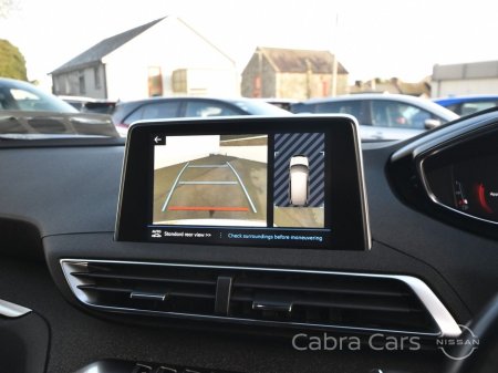 2019 Peugeot 5008 - thumbnail 17