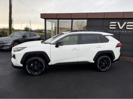 2023 Toyota Rav4 - thumbnail 9