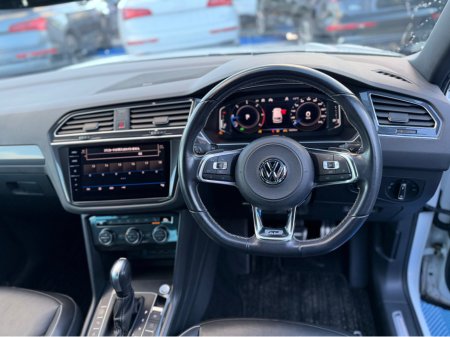 2020 Volkswagen Tiguan **DEPOSIT TAKEN** R-LINE - 2.0L DIESEL - AUTO - 12M WARRANTY - CAR: 1788 thumbnail