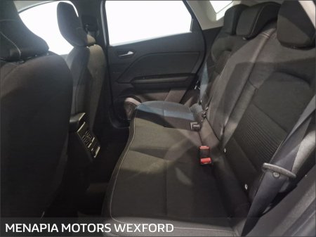 2020 Renault Captur dCi 95 Iconic €16,595 thumbnail