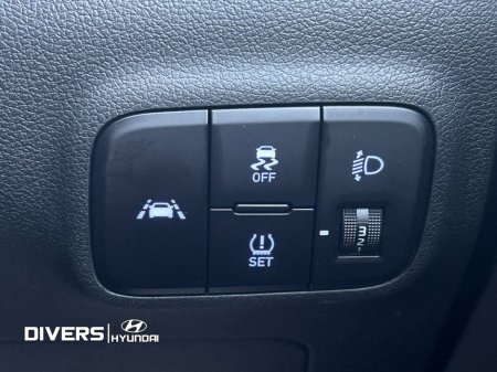 2020 Hyundai i10 Deluxe Plus thumbnail