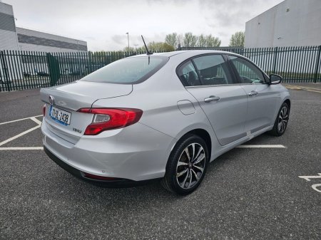 2017 Fiat Tipo - thumbnail 4