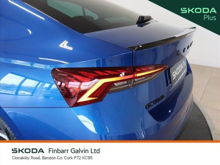 2024 Skoda Octavia OCTAVIA RS 2.0TDI 200HP DSG €44,950 thumbnail