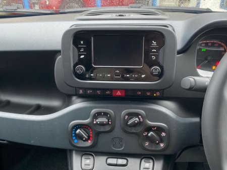 2025 Fiat Panda 1.0 Mhev €15,495 thumbnail