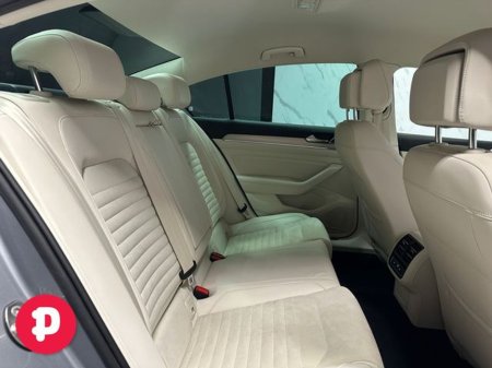 2018 Volkswagen Passat Highline 1.6TDI 120HP 4DR - Straight Sale Discount €19,950 thumbnail