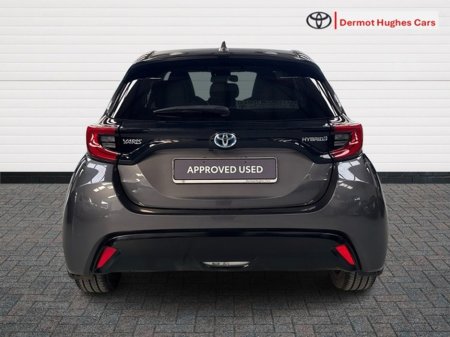 2023 Toyota Yaris - thumbnail 4