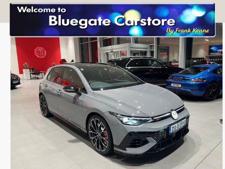 2025 Volkswagen Golf GTI CLUBSPORT2.0 TSI 300HP DSG**UPGRADED WARMENAU 19 INCH ALLOYS**FULL LEATHER INTERIOR**PAN ROOF**HEATED AND COOLING SEATS**CAR PLAY*REAR CAMERA*ADAPTIVE CRUISE CONTROL**MFSW**FINANCE AVAILABLE*