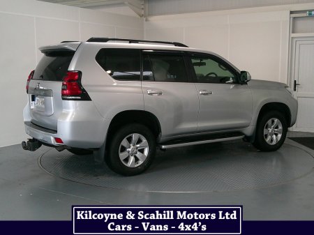 2020 Toyota Landcruiser Land Cruiser Business Auto 5 Seater €59,309 thumbnail