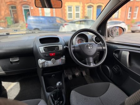 2012 Toyota Aygo - photo 6