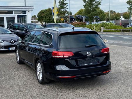 2018 Volkswagen Passat SE BUSINESS TDI BLUEMOTION TECHNOLOGY €15,950 thumbnail