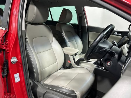 2018 Kia Sportage Platinum 1.7 Crdi €17,400 thumbnail