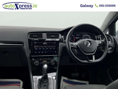 2019 Volkswagen Golf - photo 2