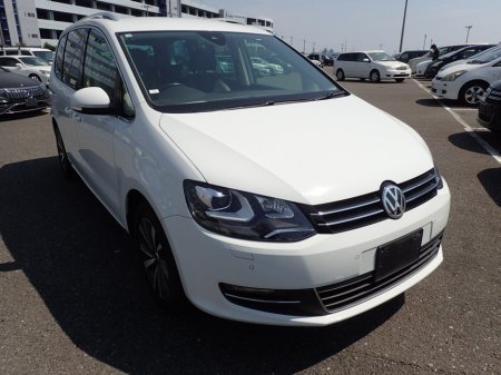 2020 Volkswagen Sharan 2.0 TDI HIGHLINE PLUS DIESEL AUTOMATIC €39,950 thumbnail
