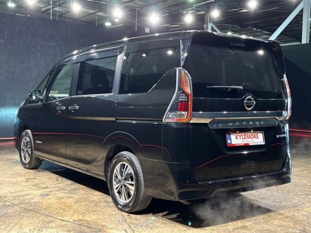 2022 Nissan Serena - thumbnail 5