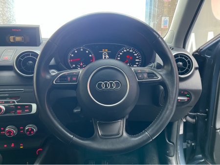 2017 Audi A1 - thumbnail 8