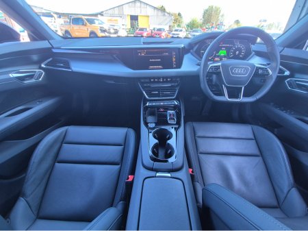 2023 Audi e-tron GT quattro - photo 13