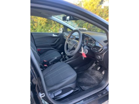 2019 Ford Fiesta - thumbnail 10