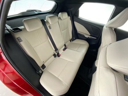 2025 Lexus LBX Elegant €39,950 thumbnail