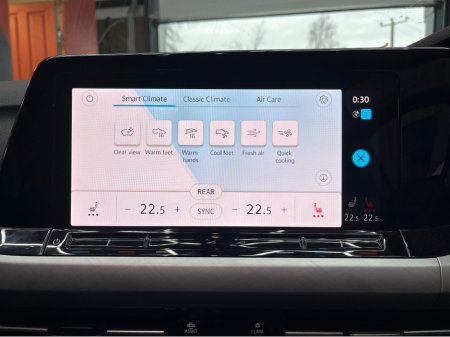 2024 Volkswagen Golf €32950! 2024 VOLKSWAGEN GOLF TDI ED ACTIVE ADVANCED PLATINUM 2.0 AUTOMATIC / CRUISE CONTROL / REVERSE CAMERA / HEATED SEATS / APPLE CARPLAY / AMBIENT LIGHTS / PADDLE SHIFTERS €32,950 thumbnail