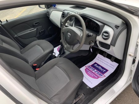 2013 Dacia Sandero 1.2 16V ACCESS 75BHP 5 5DR €4,950 thumbnail