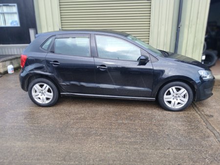 2012 Volkswagen Polo - thumbnail 12