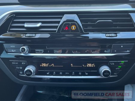 2017 BMW 5 Series MSPORT , AUTO // LOW MILEAGE €26,950 thumbnail