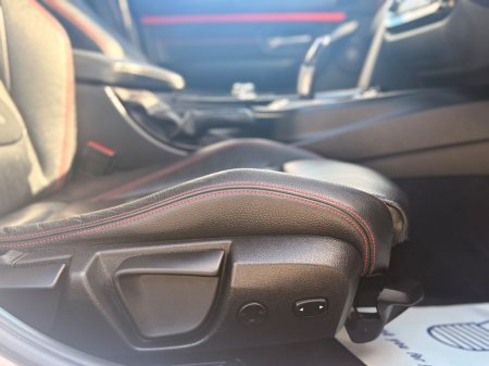 2016 BMW 3 Series - thumbnail 25