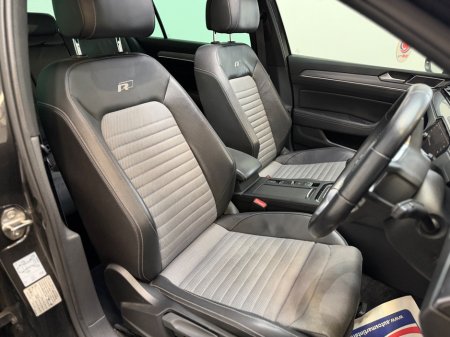 2018 Volkswagen Passat - thumbnail 14