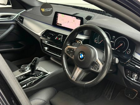 2018 BMW 5 Series 530E M SPORT €25,990 thumbnail