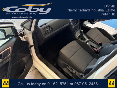 2013 Volkswagen Golf - thumbnail 17