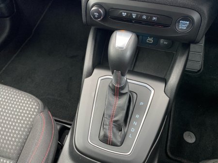 2025 Ford Focus - thumbnail 15