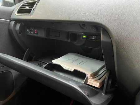 2017 Volkswagen Polo €15950! 2017 VOLKSWAGEN POLO GTI 1.8 AUTOMATIC / CRUISE CONTROL / REVERSE CAMERA / PADDE SHIFTERS AND MORE €15,950 thumbnail