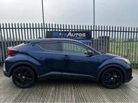2020 Toyota C-HR Self Charging Hybrid 1.8 €24,995 thumbnail