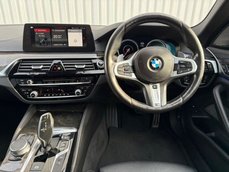 2018 BMW 5 Series - thumbnail 21