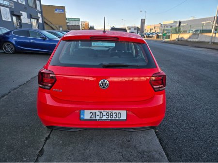 2021 Volkswagen Polo - view 2