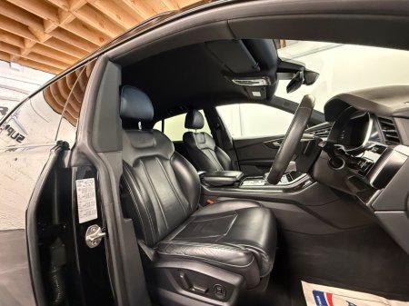 2022 Audi Q8 - thumbnail 11