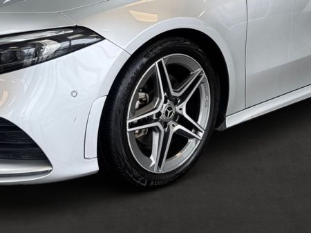 2021 Mercedes-Benz A Class - thumbnail 10