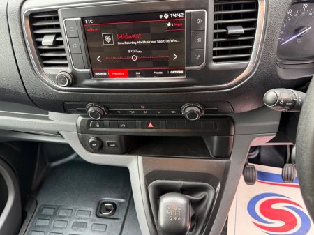 2020 Citroen Dispatch - thumbnail 15