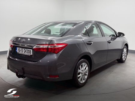 2015 Toyota Corolla - thumbnail 3