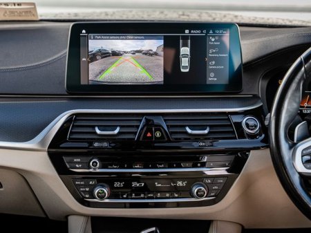 2023 BMW 5 Series - thumbnail 11