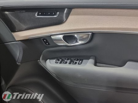 2025 Volvo XC90 * PLUS DARK * T8 2.0 PHEV * AWD * AUTOMATIC * STUNNING SUV * TRINITY VOLKSWAGEN * €81,950 thumbnail