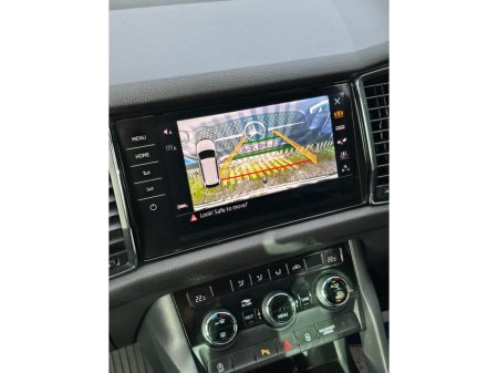 2018 Skoda Kodiaq STYLE 2.0 TDI 150HP 4X4 4 4DR HIGH SPEC. IMMACULATE CONDITION! €24,950 thumbnail